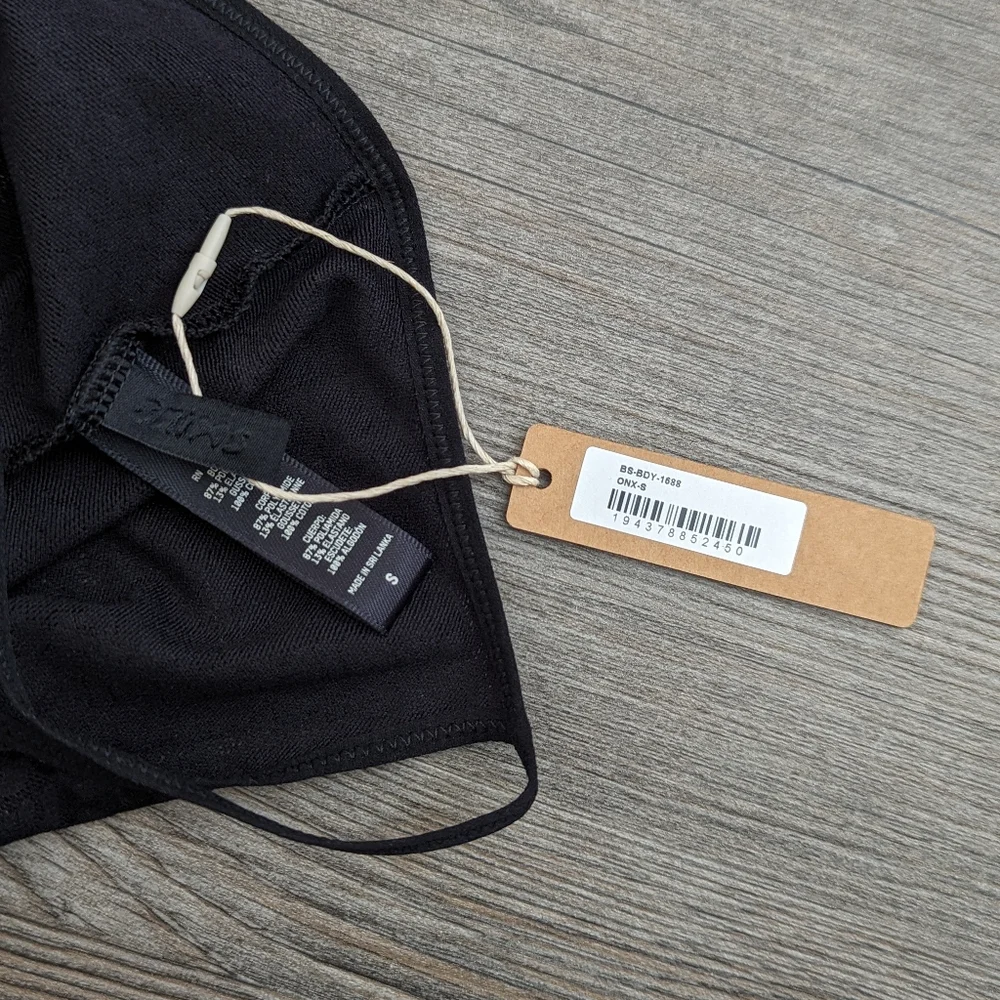 NWT - SKIMS black mesh logo bodysuit S - Picture 3 of 13